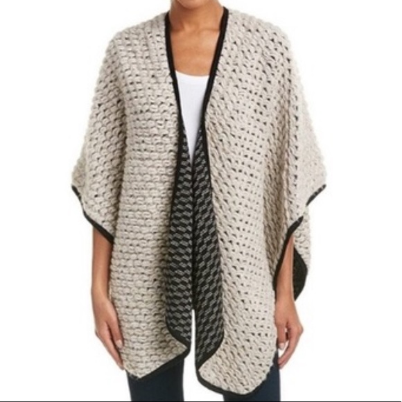 EUC Trina Turk | cream and black poncho style cape - Picture 1 of 2